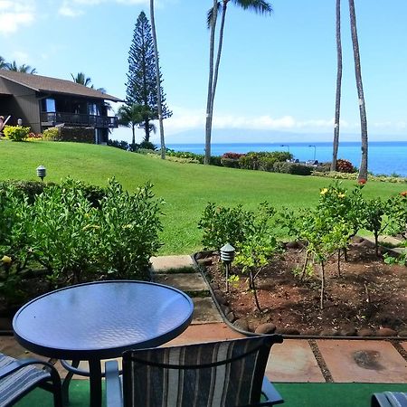 Mahina Surf 220 By Redawning Aparthotel Lahaina Exteriör bild