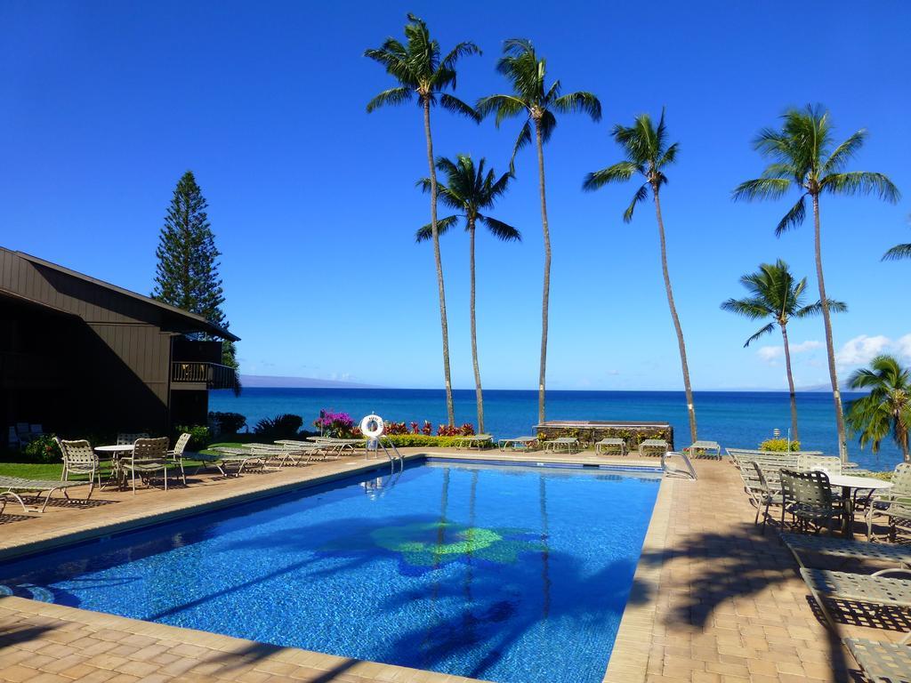 Mahina Surf 220 By Redawning Aparthotel Lahaina Exteriör bild