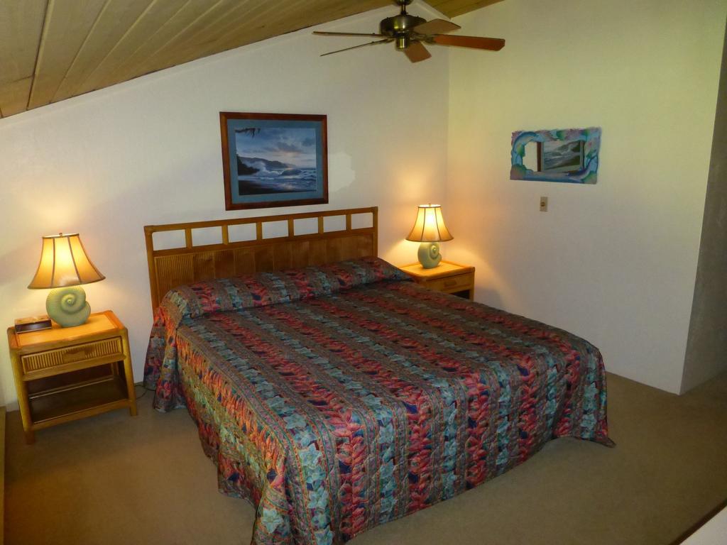 Mahina Surf 220 By Redawning Aparthotel Lahaina Exteriör bild