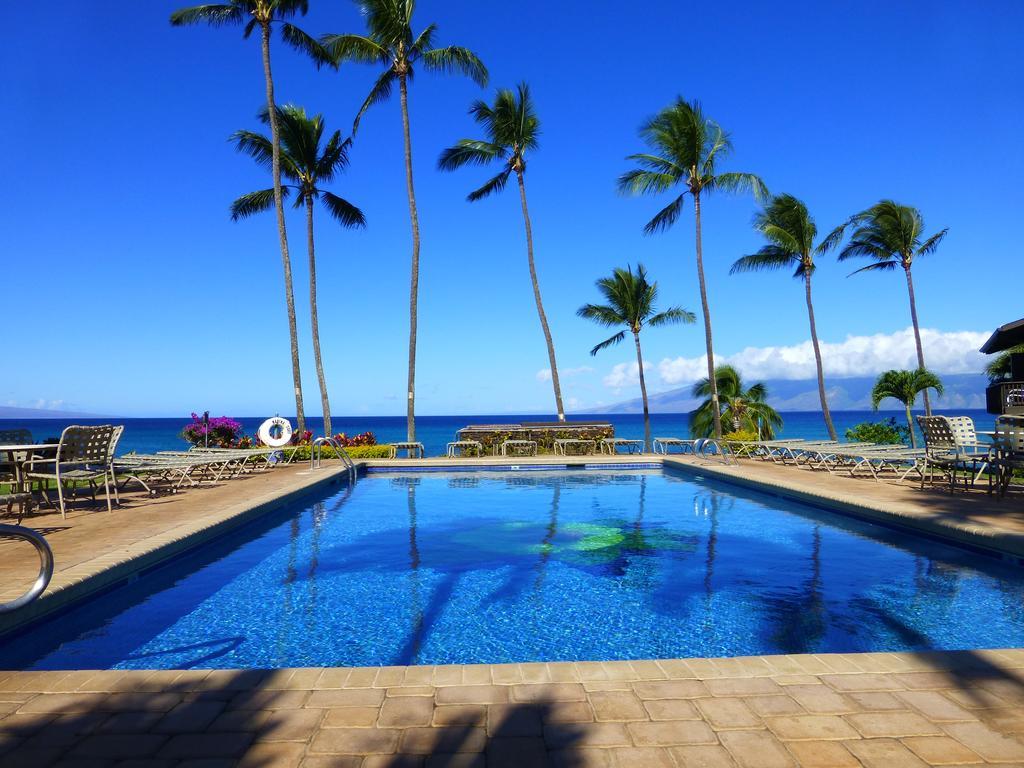 Mahina Surf 220 By Redawning Aparthotel Lahaina Exteriör bild